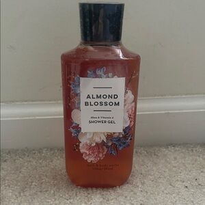 NEW Sealed Bath & Body Works Almond Blossom Shower Gel W/Shea & Vitamin E 10 fl.